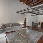 Antique-Modern Flat By Navona Square